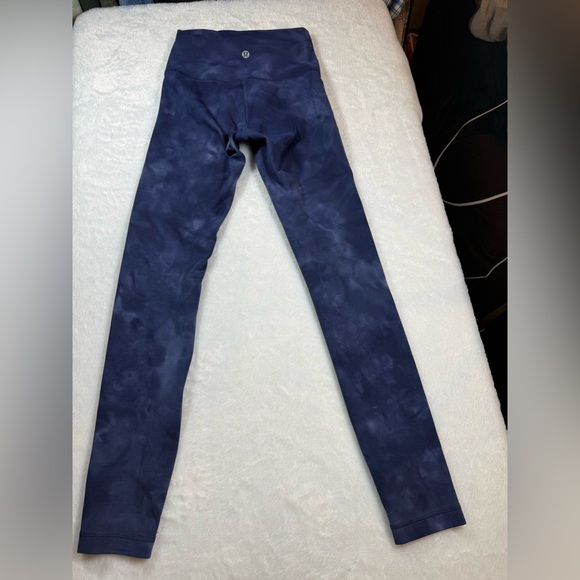 Lululemon Athletica Navy Apparel - Picture 4 of 5